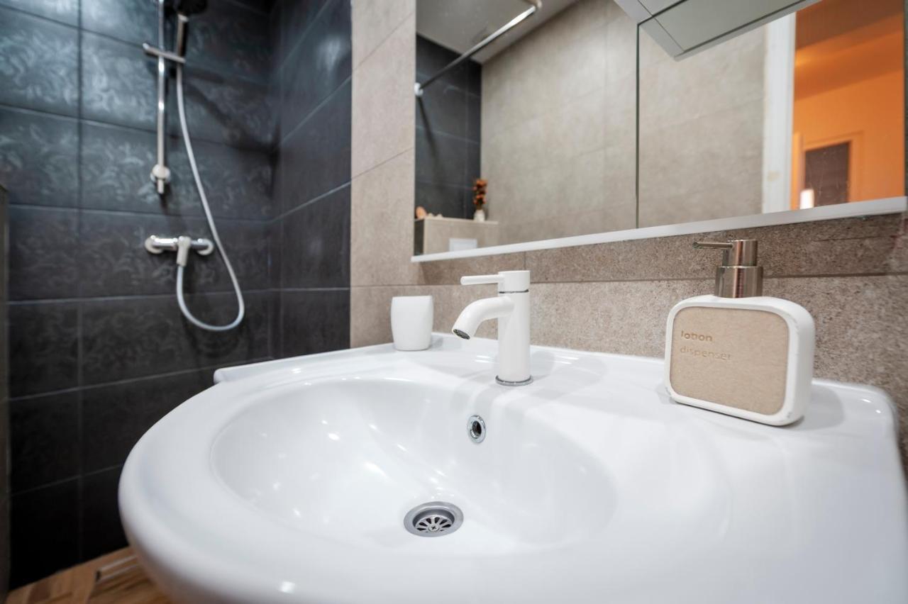 Apartment Sissy Ровинь Экстерьер фото