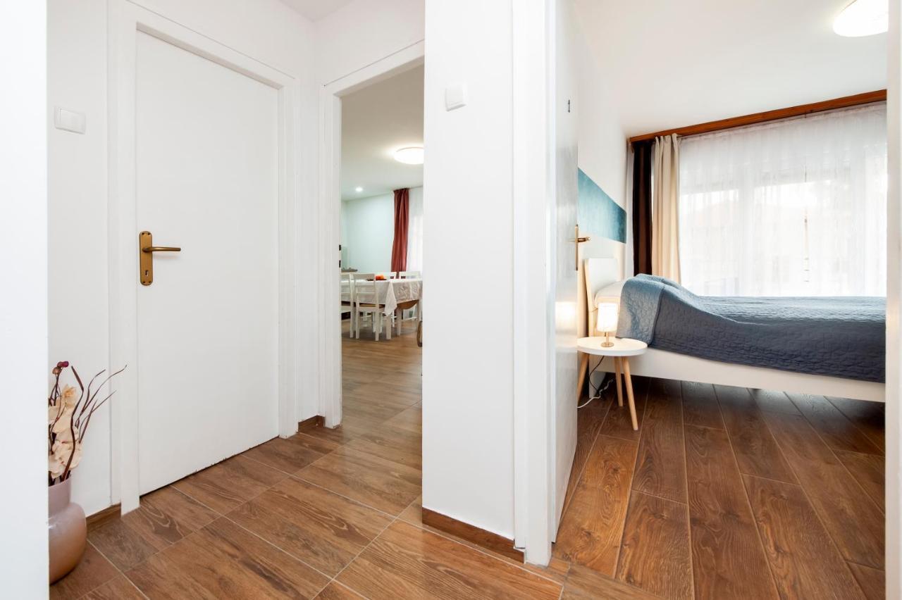 Apartment Sissy Ровинь Экстерьер фото